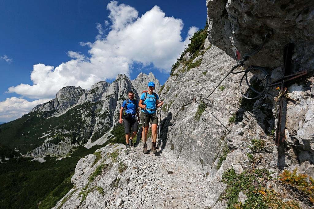 "Schoen-Urlauben" Grobming Extérieur photo